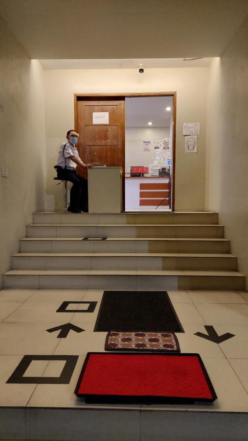 Spiral Suites Hotel Quezon City Exterior foto