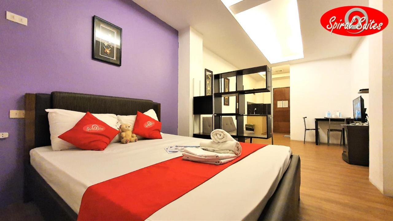 Spiral Suites Hotel Quezon City Exterior foto