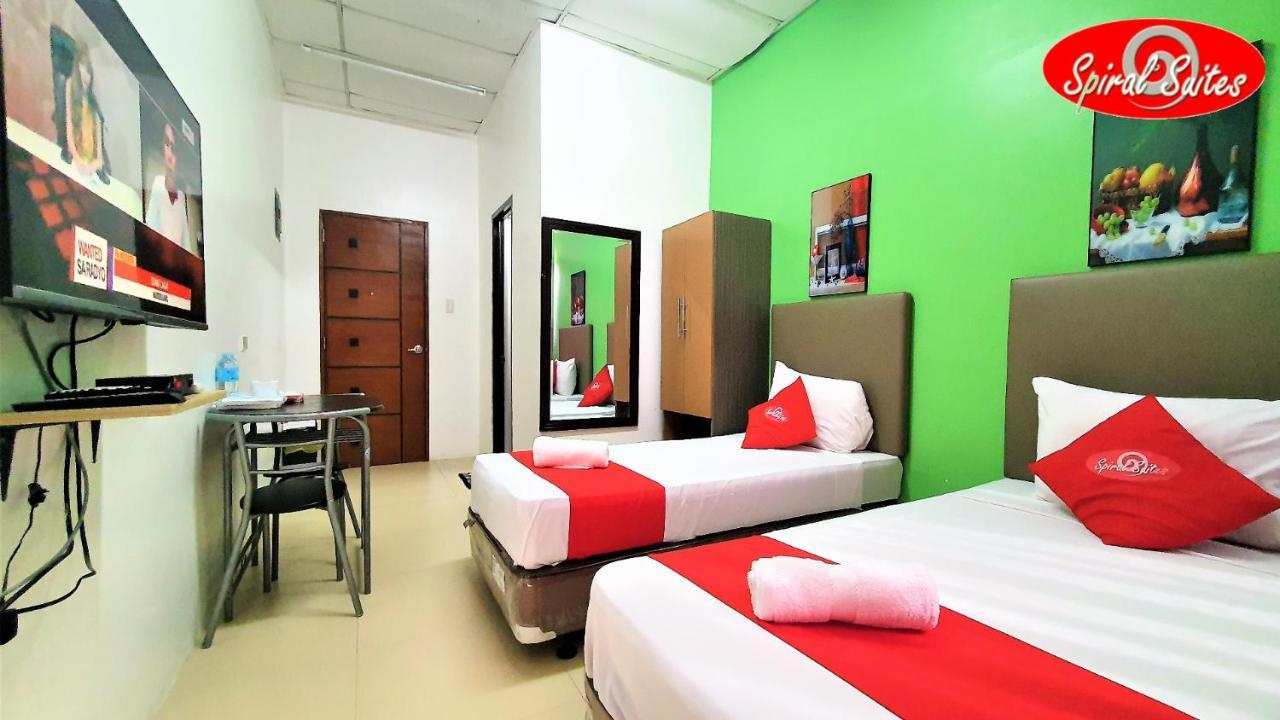 Spiral Suites Hotel Quezon City Exterior foto