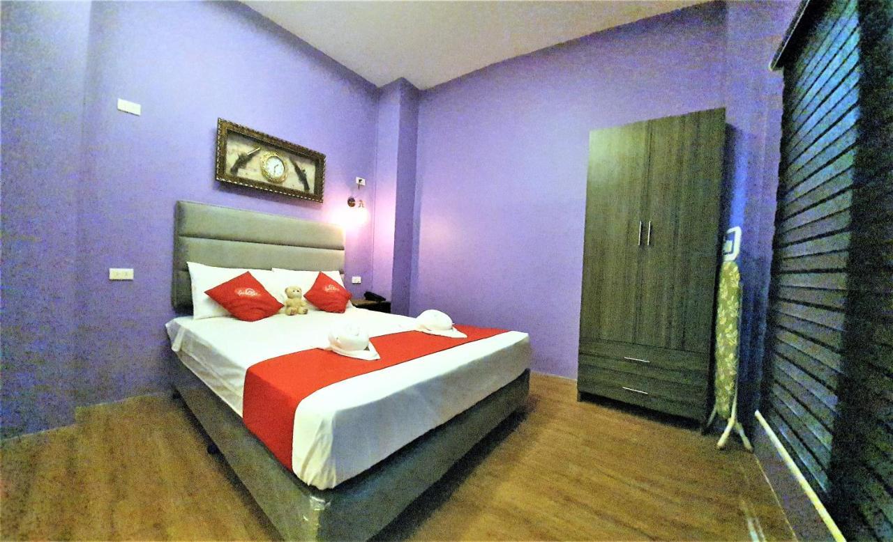 Spiral Suites Hotel Quezon City Exterior foto